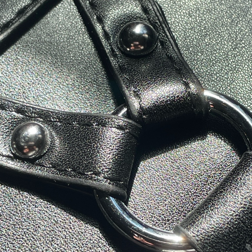 🆕 Edgy - Gothic - Star Studded - Pentagram - Crossbody Bag - Adjustable Straps - Picture 5 of 6